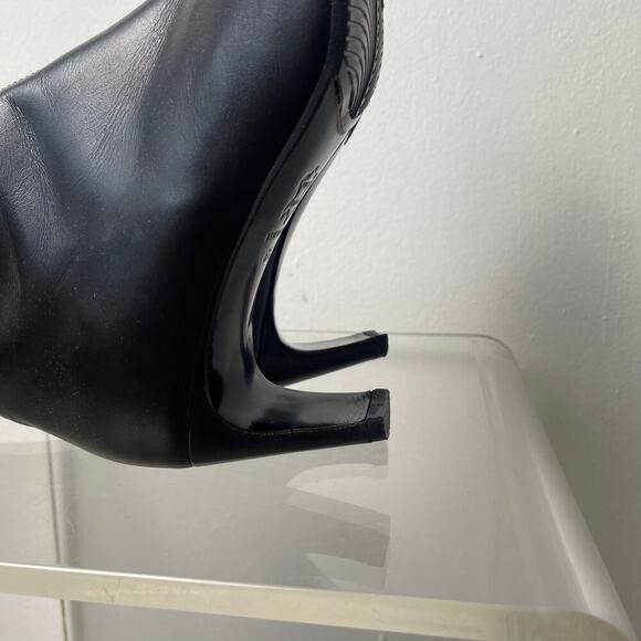 Aquatalia Black Ankle Boot Kitten Heel Zip Up Size 6 1/2 - Picture 5 of 8